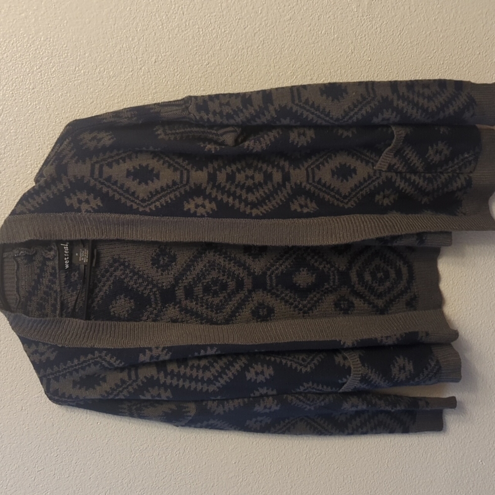 Blue and Grey pattern Cardigan